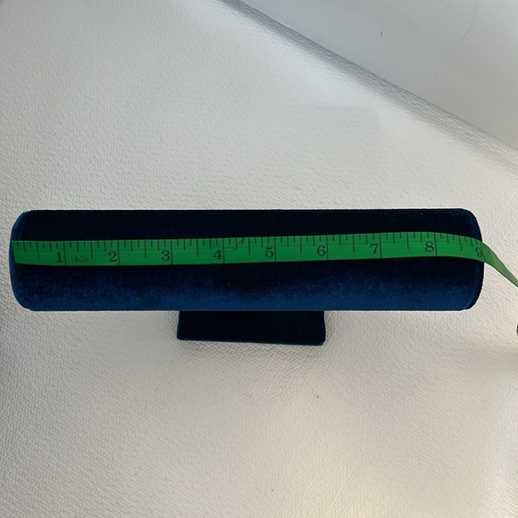 Bracelet display velvet blue - Picture 3 of 3